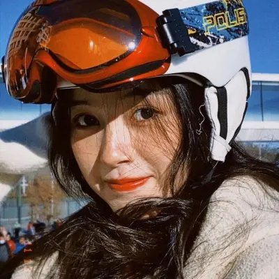 池畔谜情
